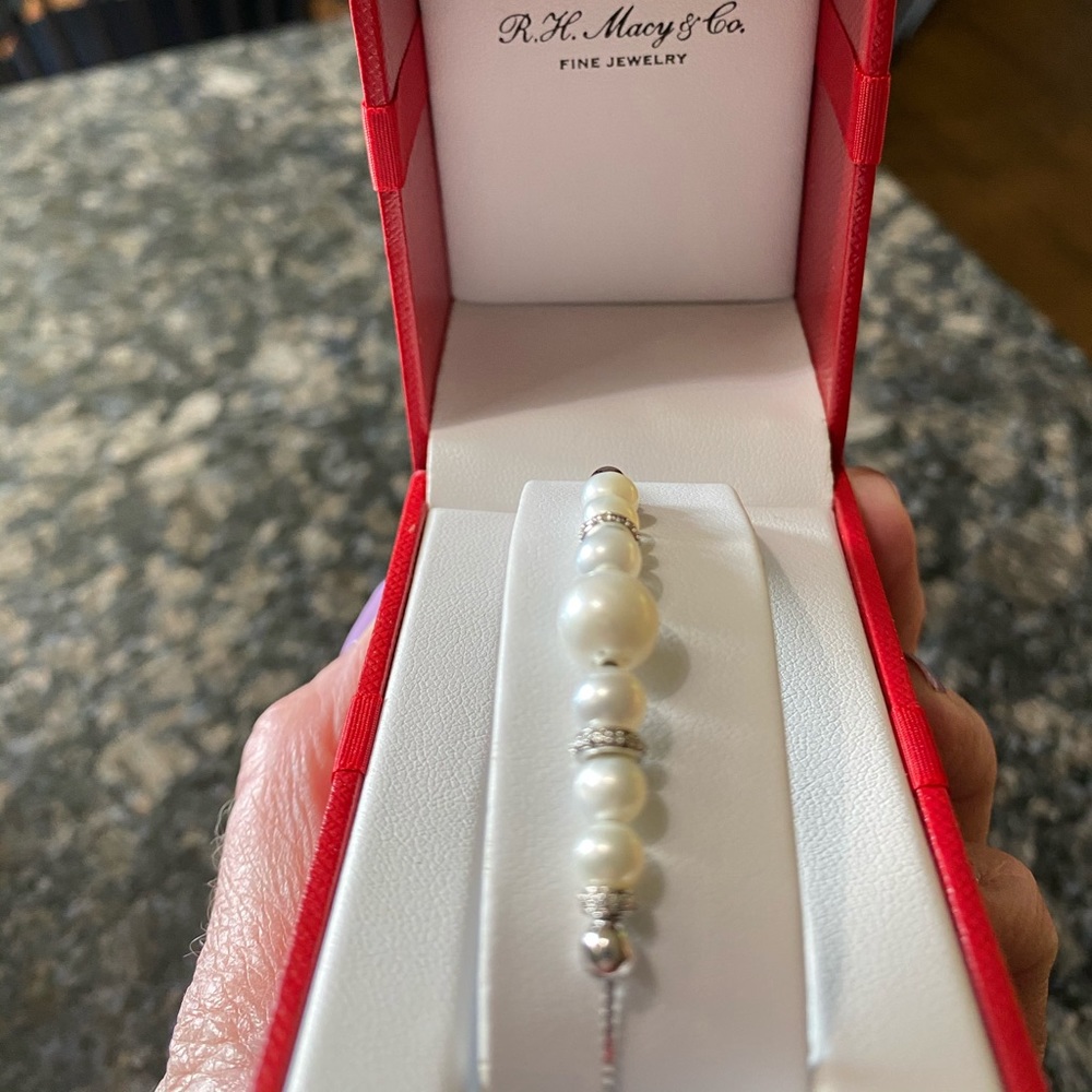 Macy’s Freshwater Pearl Bracelet